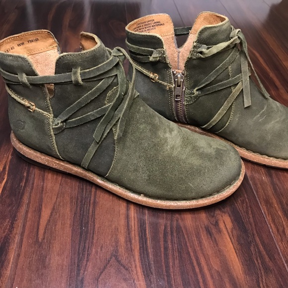 Born Shoes - Born W’s Tarkiln Leather Ankle Boot